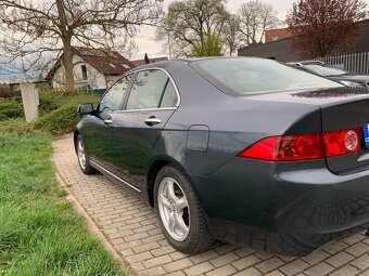 Honda Accord 2.0 i Vtec 114kW - 6