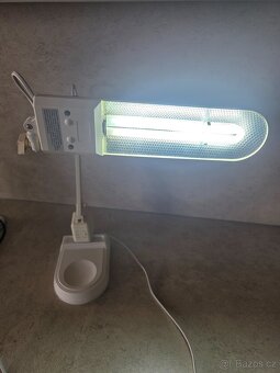 Stolní nebo noční lampa - lampička - svítidlo - 6