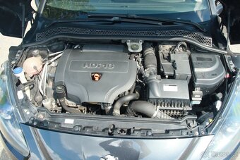 Peugeot RCZ 2.0 HDi, 125 kW, 09/2013 - 6