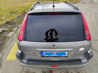 Peugeot 206 kombi, 1.4 benzín, nová STK - 6