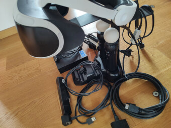 PS VR pro PS4/PS5, PS kamera, stojánek a nabíjecí stanice - 6
