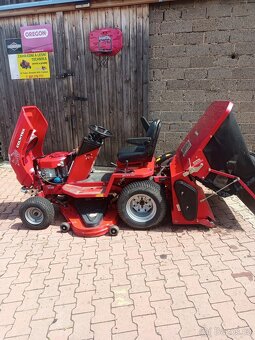 Zahradní traktor Countax - 6