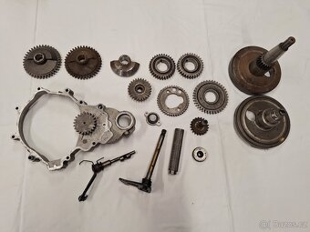 Husqvarna TE 410E motor - 6
