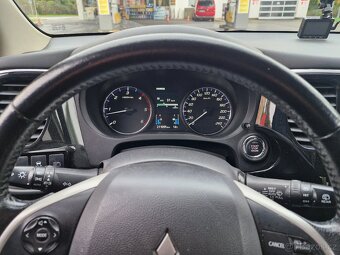 Mitsubishi Outlander III,4x4,2.2 Di-D,110 kW,7m,odpočet DPH - 6