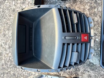 Dily z vozu Peugeot 207 (2006-2012) - 6