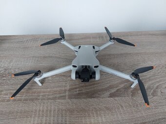 DJI Mini 3 Fly More Combo (DJI RC) - 6