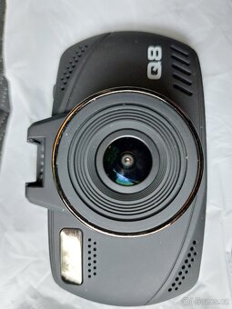 Kamera do auta Niceboy Pilot Q8 NOVÁ - 6