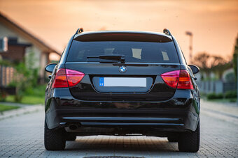 E91-318i///M-PAKET-CARPLAY-VÝHŘEV-DIGIKLIMA-TEMPOMAT-ROZVODY - 6