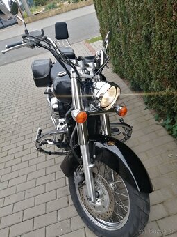 Honda Shadow VT750 SLEVA - 6
