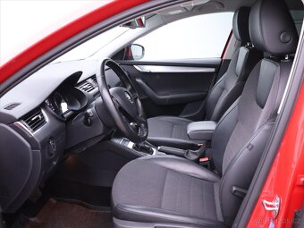 Škoda Octavia 1,6 TDI DSG Elegance (2014) - 6