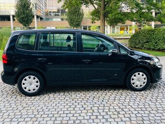 Volkswagen Touran 1.6TDI MANUÁL KAMERA VÝHŘEV TAŽNÉ SERVISKA - 6