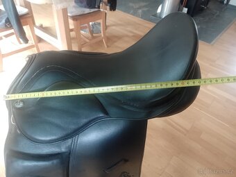 Prodám drezurní sedlo Elena, 17 posedlí, široká komora - 6