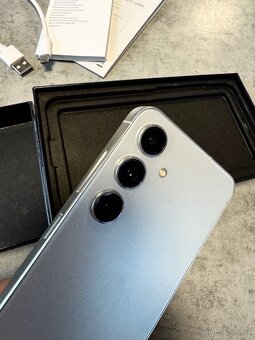 Samsung Galaxy S24 256GB, Marble Gray, záruka do 19.1.2027 - 6