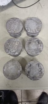 BMW motor m52b28 142kw repasovaný - 6