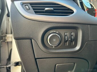 Opel Astra K kombi, 1.4 Atmosféra - 6