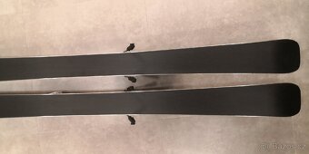 Dámské lyže Atomic affinity Air 152cm R =13m - 6