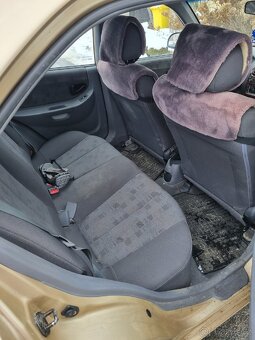 Prodám Hyundai Accent 1.4 2005 rv - 6