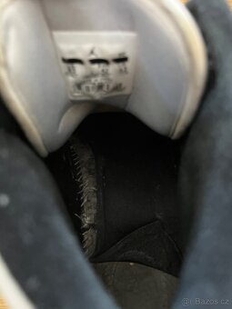 Air Jordan 1 Mid (černo-bílé) - 6