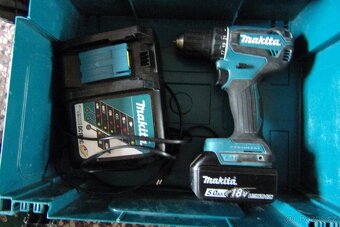 Aku šroubováky a rozbrušovačky - 6