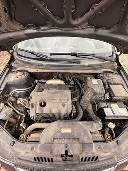 Kia Ceed na náhradní díly - 6
