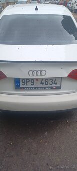 Audi A4 2.0TDI - 6