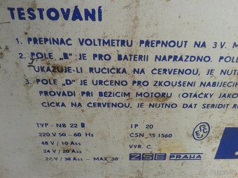 Nabíječ NB22E Autonabiječka / Nabíječ baterií 12-24V/40V - 6