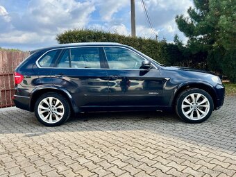 BMW X5 xDrive35d / KŮŽE / 2xALU / 2009 - 6