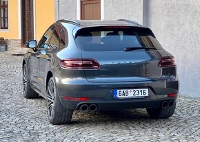 2016 Porsche Macan Turbo Performance - 6
