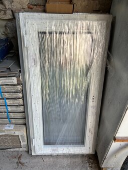 Výklopná plastová okna 120x60 zlatý dub - 6