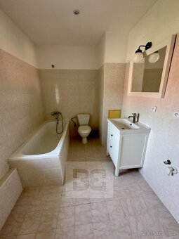 Prodej bytu 2+kk, 52 m2 - Kladno - Kročehlavy, ev.č. N08005 - 6