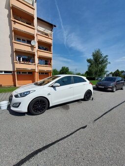 Prodám Hyundai i30 - 6