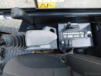 Mini bagr HITACHI ZX 19, 2022,Hydraulická svahovka TOP stav - 6