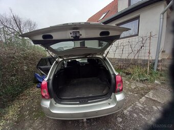 Prodám Toyota Avensis - 6
