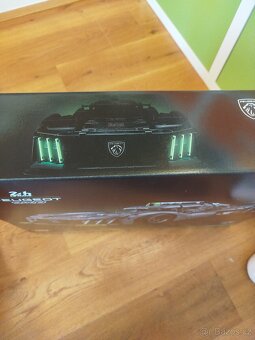 LEGO Technic PEUGEOT 9X8 24H Le Mans 42156 - 6