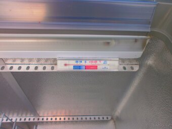 Mrazák s proskleným víkem - 6