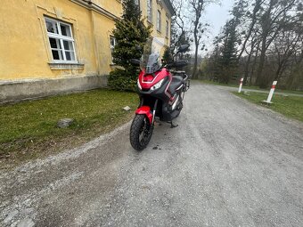 HONDA X-ADV 750 - 6