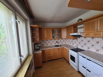 Prodej rodinného domu s fotovoltaikou Stitna nad - 6