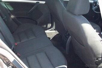 Prodám Škoda octávia 2 scout 44 facelift r.v 2011 - 6