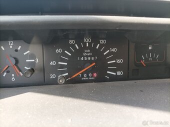 Peugeot 205 1.1 - 6