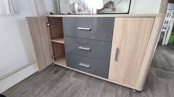 Vitrýna,komoda - 6