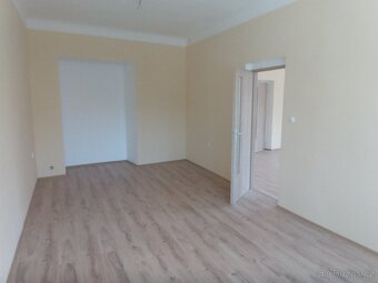 Pronájem bytu 2+1, 78m2,Sedlčany - 6