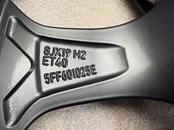TOP zimní R19 kola Cupra Formentor - 6