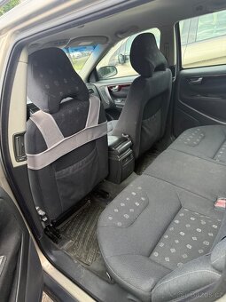 Volvo V70 2.4 ccm. 96 kW. datum 03 - 6