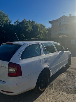Škoda octavia 2 2.0 TDi 4x4 103Kw - 6