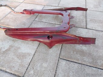 Jawa CZ 175 kyvacka - podsedlovy ramecek s madlem - 6