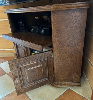 Tv stolek rohový - 6