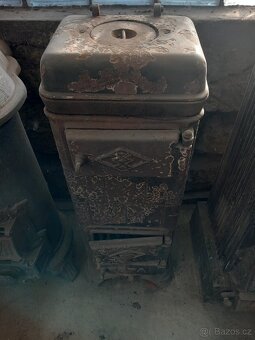 Stará starožitna litinová kamna - 6