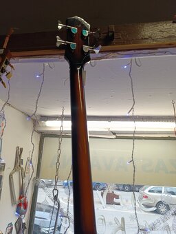 Baskytara Harley Benton - 6