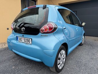 Toyota Aygo 1.0i 50kw - 6