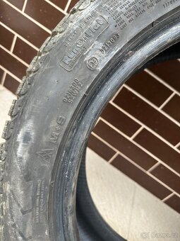 Pneu Goodyear Ultragrip 8 performance 245 45 r18 100V - 6